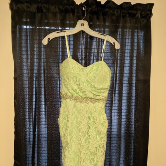 dress - Picture 1 of 1